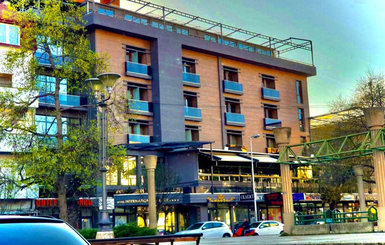 International Palace Veles Exterior foto